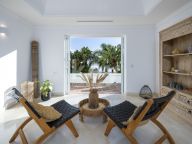 Villa for sale in Los Altos de los Monteros, Marbella East