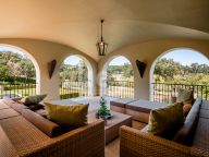 Villa en venta en San Roque Club, San Roque
