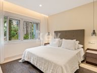 Ground Floor Apartment for sale in New Golden Mile, Estepona