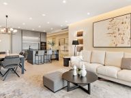 Ground Floor Apartment for sale in New Golden Mile, Estepona