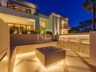Villa for sale in La Quinta, Benahavis