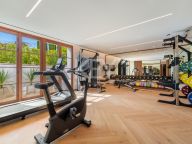 Villa for sale in La Quinta, Benahavis