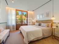 Villa for sale in La Quinta, Benahavis