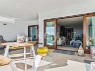 Апартамент на нижнем этаже на продажу в Doncella Beach, Эстепона