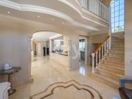 Villa for sale in Casablanca, Marbella Golden Mile