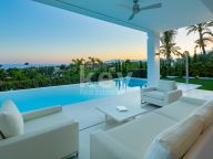 Villa for sale in Nagüeles, Marbella Golden Mile