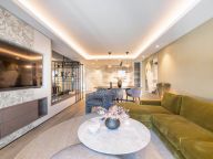 Apartment for sale in Puente Romano II, Marbella Golden Mile