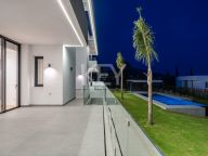 Villa en venta en Paraiso Alto, Benahavis