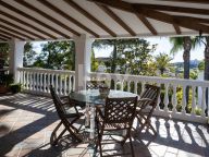 Villa for sale in Paraiso Alto, Benahavis