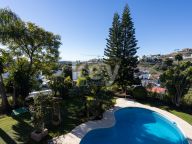 Villa for sale in Paraiso Alto, Benahavis