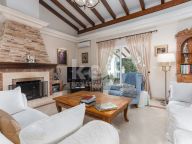 Villa for sale in Paraiso Alto, Benahavis