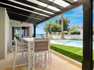 Villa for rent in El Rosario, Marbella East