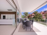 Villa for sale in Guadalmina Baja, San Pedro de Alcantara