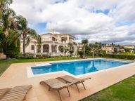 Villa en venta en Paraiso Alto, Benahavis