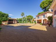 Villa en venta en Paraiso Barronal, Estepona