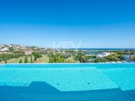 Villa for sale in Los Flamingos Golf, Benahavis