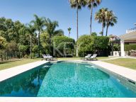 Villa en venta en Monte Biarritz, Estepona