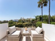 Villa en venta en Monte Biarritz, Estepona