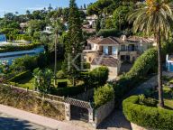 Villa en venta en Las Brisas, Nueva Andalucia