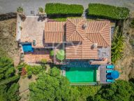 Villa for sale in Forest Hills, Estepona