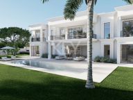 Villa for sale in El Paraiso, Estepona