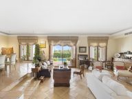 Villa en venta en Los Flamingos, Benahavis