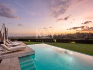 Villa for sale in La Quinta, Benahavis