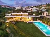 Villa for sale in La Quinta, Benahavis