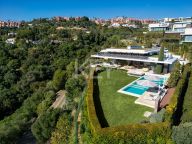 Villa for sale in La Quinta, Benahavis