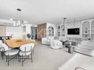 Villa Pareada en venta en Le Blanc, Marbella Golden Mile