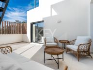 Villa Pareada en venta en Le Blanc, Marbella Golden Mile