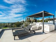 Villa Pareada en venta en Le Blanc, Marbella Golden Mile