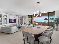 Villa Pareada en venta en Le Blanc, Marbella Golden Mile