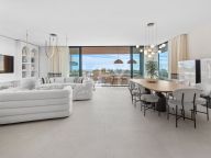 Villa Pareada en venta en Le Blanc, Marbella Golden Mile