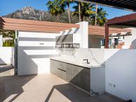 Villa Pareada en venta en Le Blanc, Marbella Golden Mile