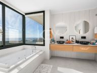 Villa Pareada en venta en Le Blanc, Marbella Golden Mile