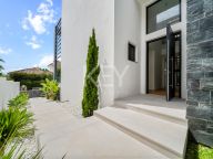 Villa for sale in Marbesa, Marbella East