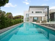 Villa for sale in Marbesa, Marbella East