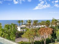 Semi Detached House for sale in Marbella Golden Mile