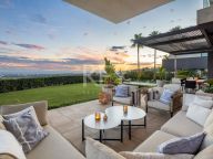 Villa for sale in La Quinta Hills, Benahavis