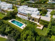 Villa for sale in Finca Cortesin, Casares