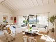 Villa for sale in Finca Cortesin, Casares