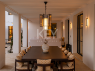 Вилла на продажу в Cascada de Camojan, Золотая Миля