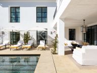 Вилла на продажу в Cascada de Camojan, Золотая Миля