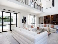 Вилла на продажу в Cascada de Camojan, Золотая Миля