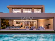 Villa for sale in Benahavis