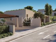 Villa for sale in Benahavis