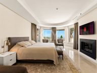 Villa for sale in Los Altos de los Monteros, Marbella East