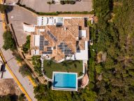 Villa for sale in Los Altos de los Monteros, Marbella East