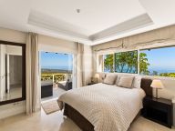 Villa for sale in Los Altos de los Monteros, Marbella East